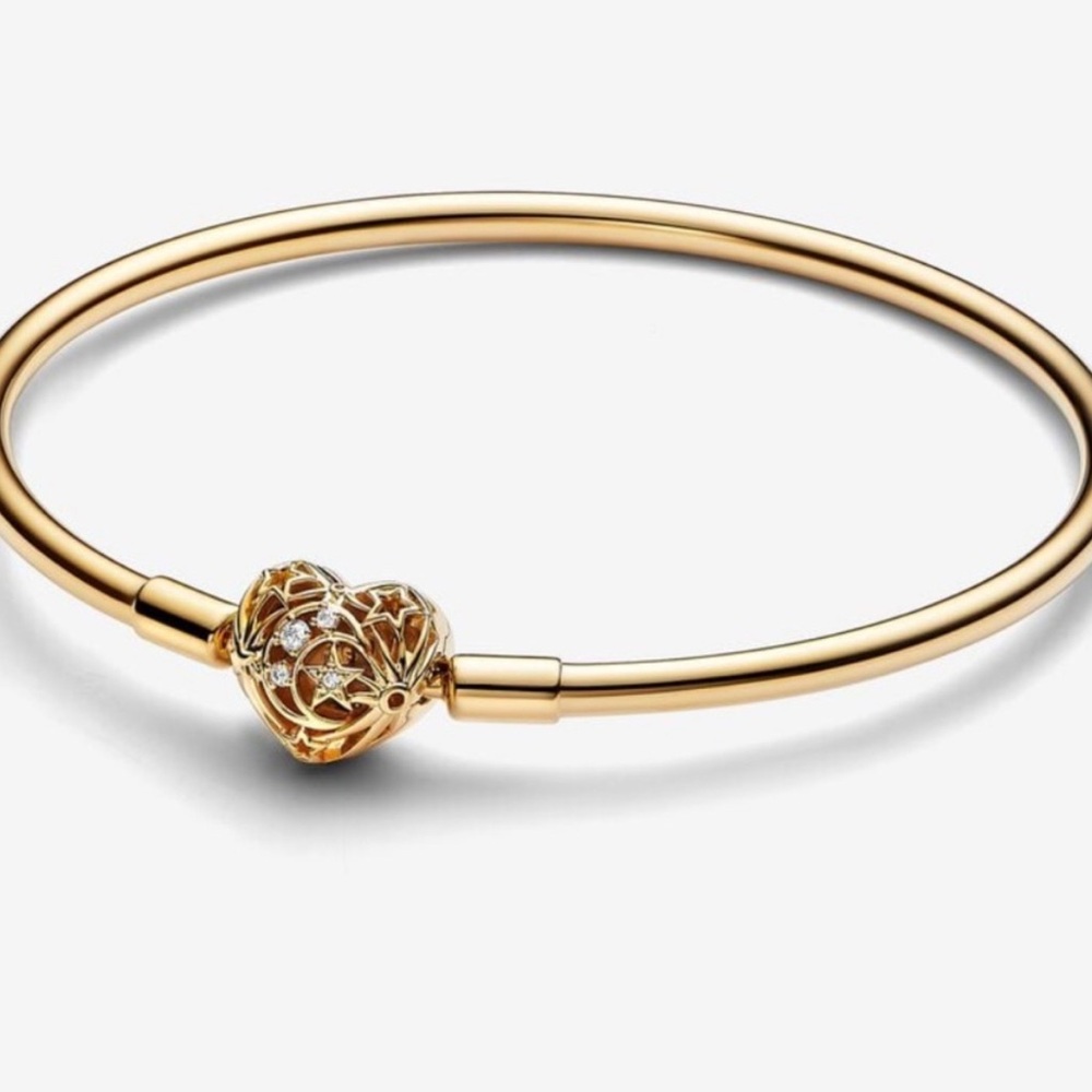 Pandora Celestial Star & Moon Bracelet – 14k Gold Plated